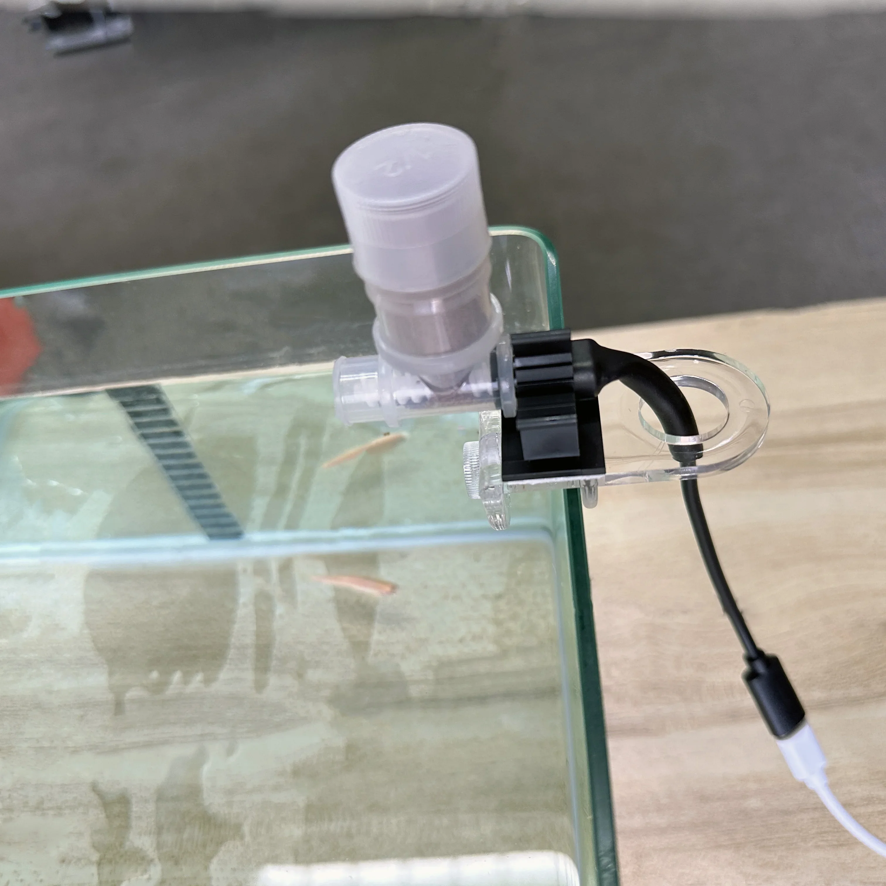 최고의 자동 물고기 공급기 - 수족관용 WiFi 스마트 - Aquarium Fish Food 리뷰 및 가격